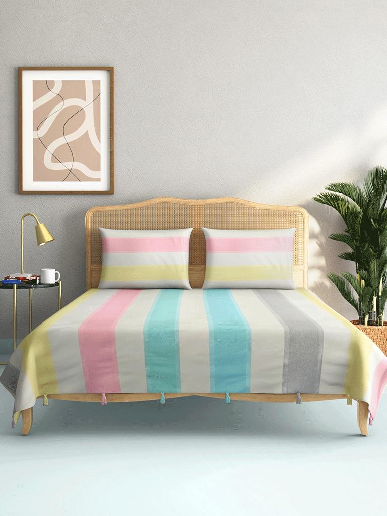 Westside Home Light Blue Woven Double Bedcover with Two Pillowcases