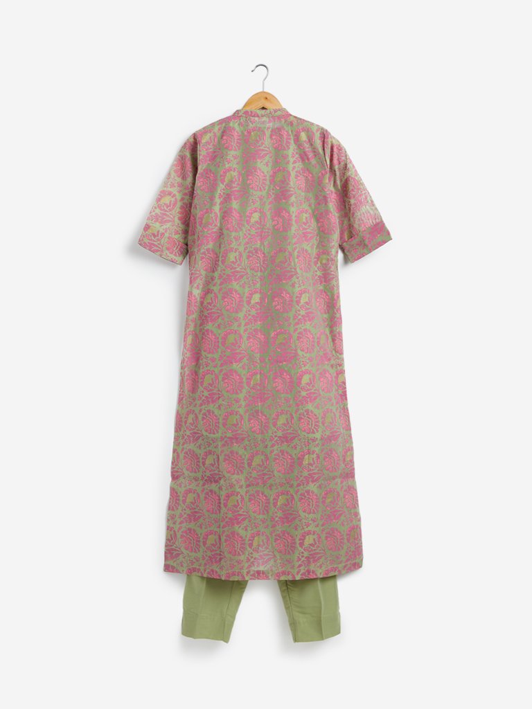 Vark Green Kurti, Jacket and Ethnic Pants Set