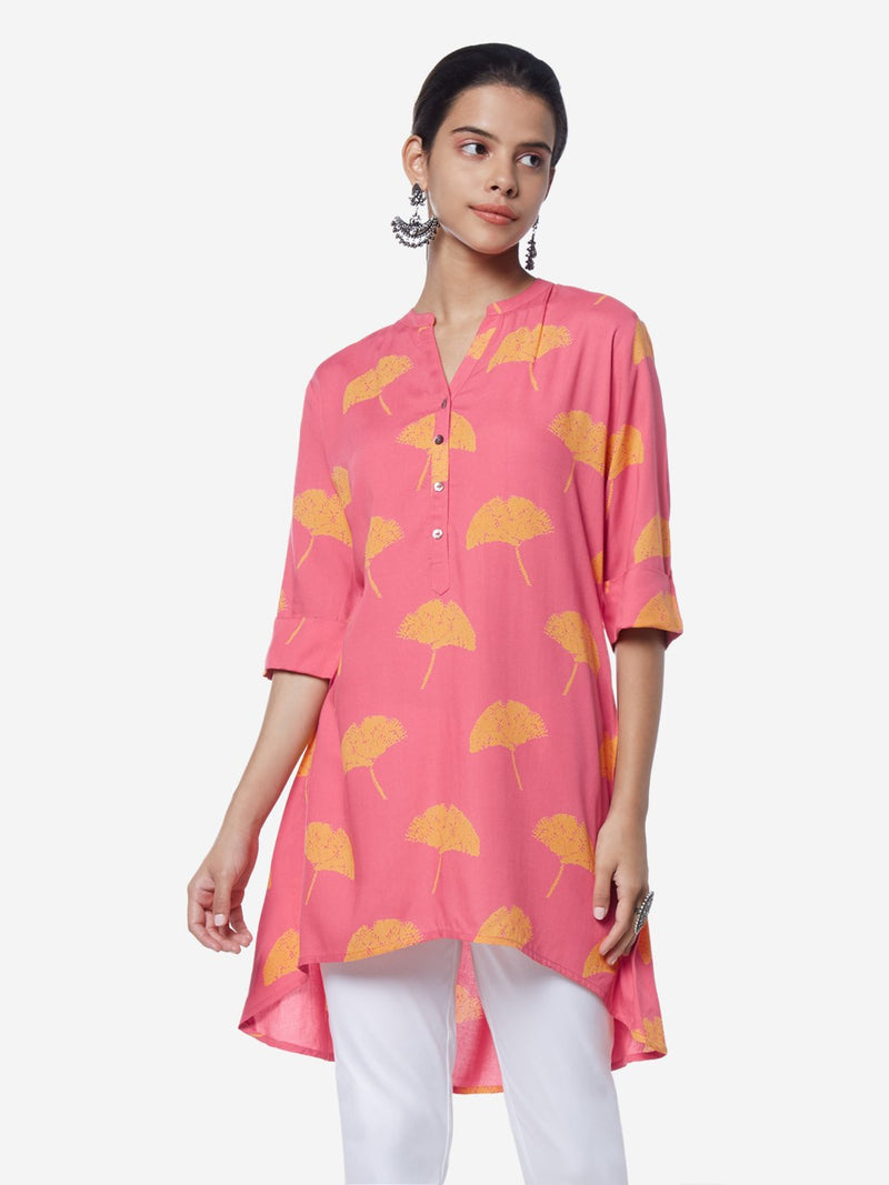 Utsa Pink Flower Printed High-Low Kurti