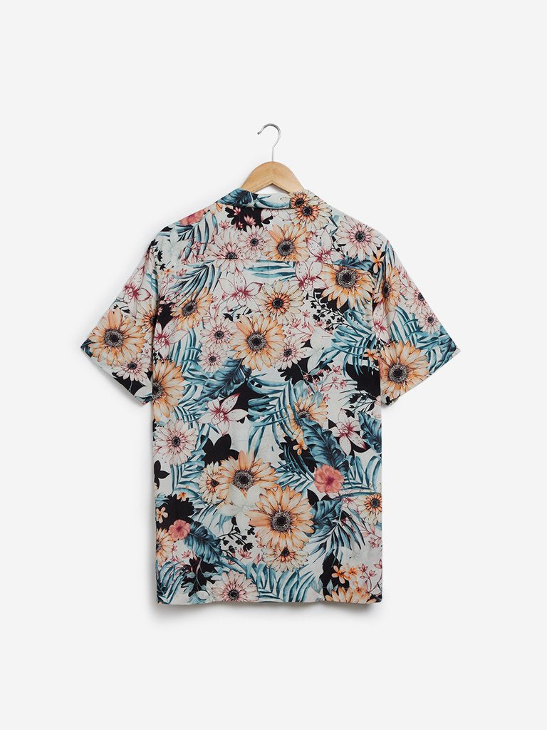 Nuon Multicolour Floral Relaxed Fit Casual Shirt