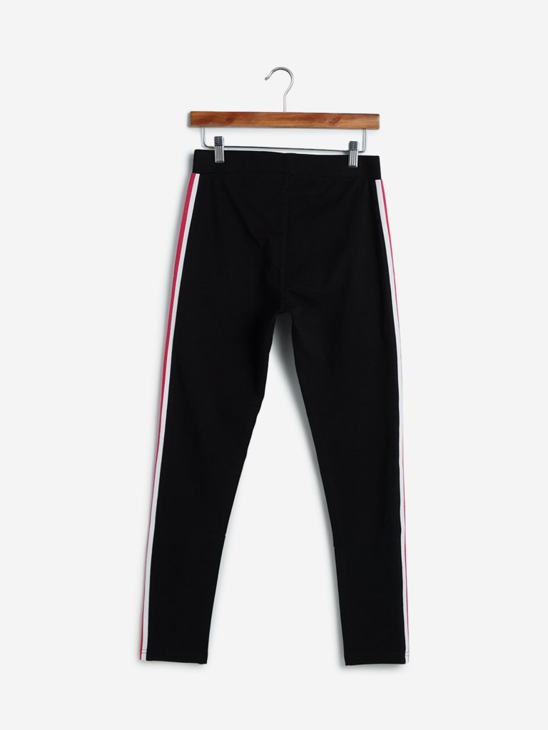 Studiofit Black Panel Detailed Leggings