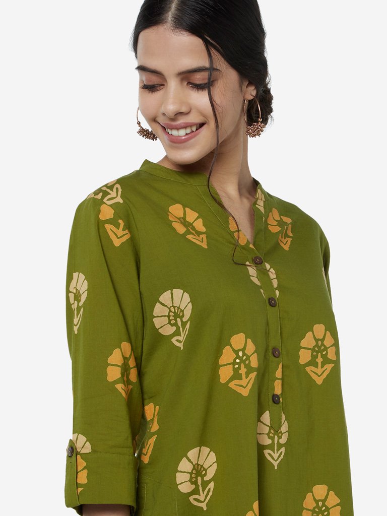 Utsa Green Floral Print Straight Kurta
