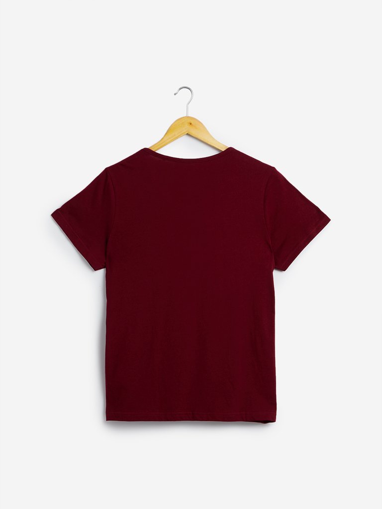 Wunderlove Maroon Day Dreamer T-Shirt