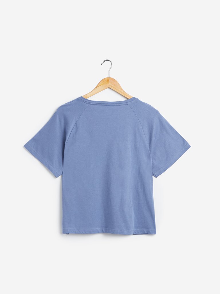 Wunderlove Blue Text Pattern T-Shirt