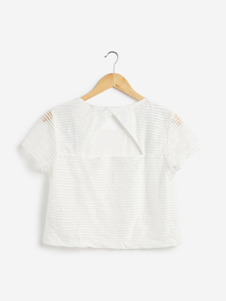 Nuon White Self-Patterned Taquila Crop-Top