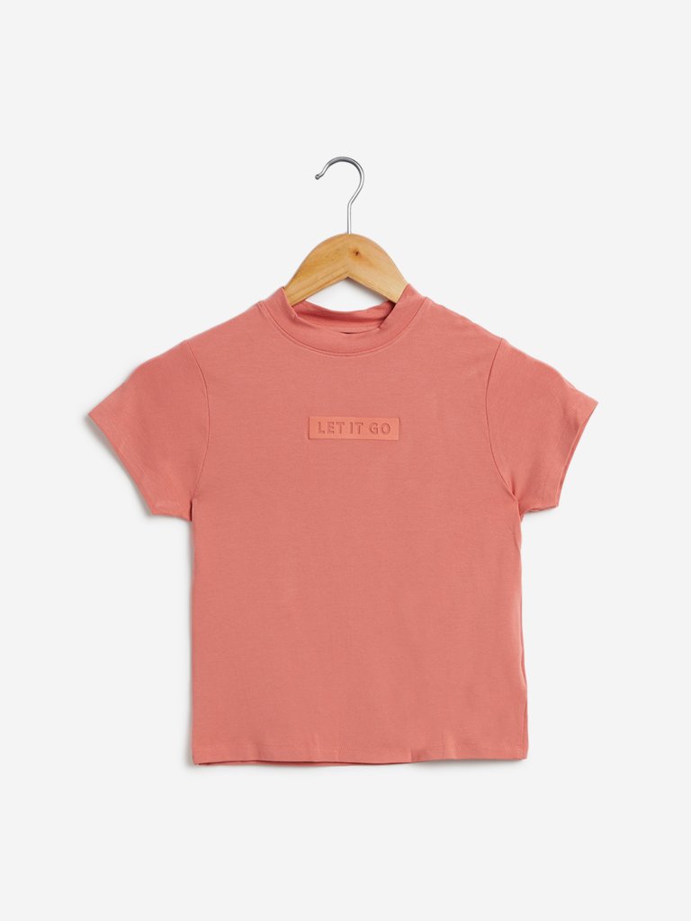 Nuon Coral Text Print Adora Cropped T-Shirt