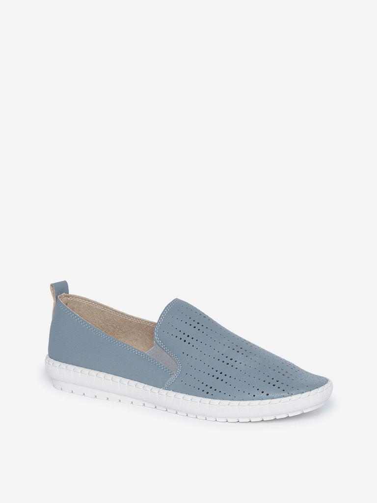 LUNA BLU Blue Cut-Out Detailed Loafers