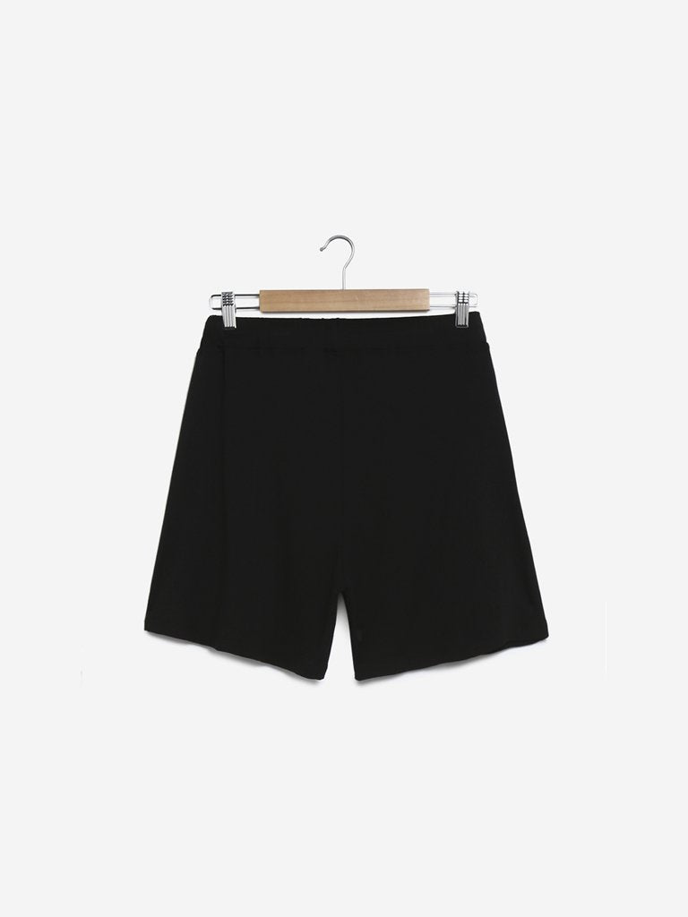 Wunderlove Black Shorts
