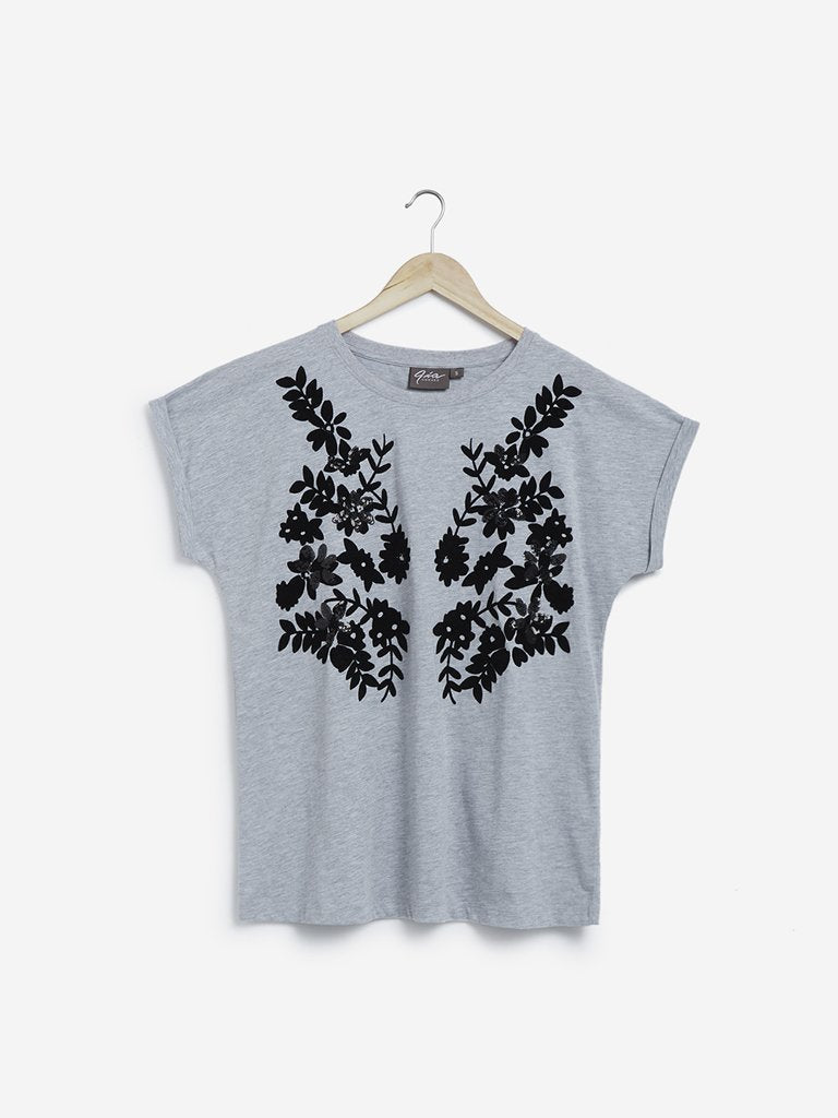 Gia Curves Grey Floral Patterned Top
