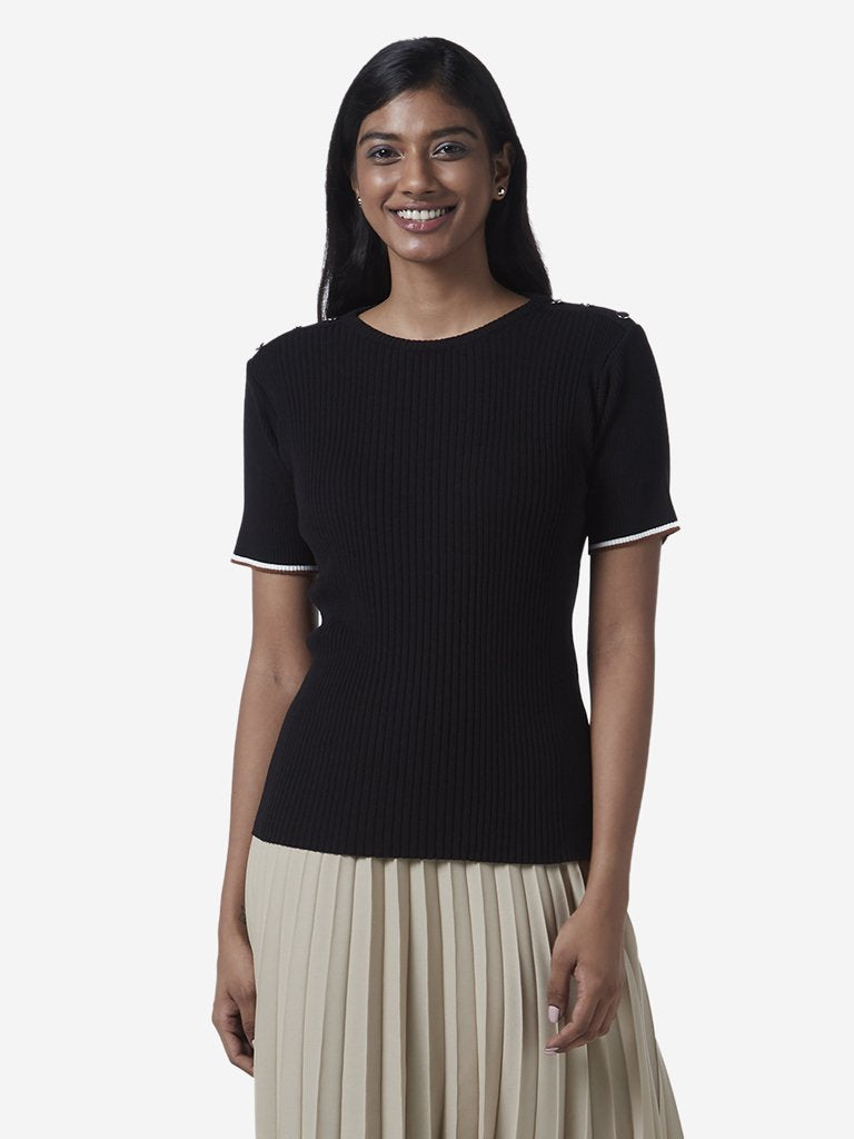 Wardrobe Black Ribbed Hardware Design Top