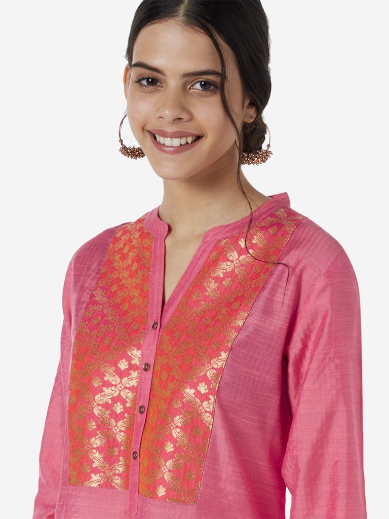 Utsa Pink A-line Kurta