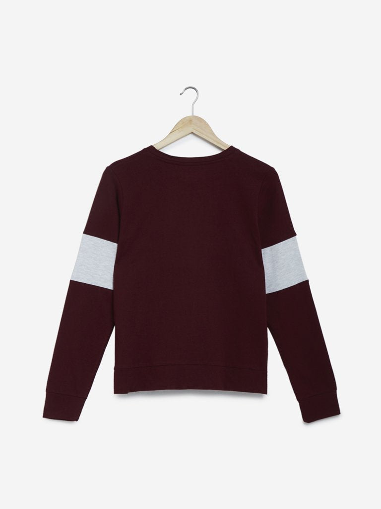 Studiofit Burgundy Colour-Blocked Sweatshirt