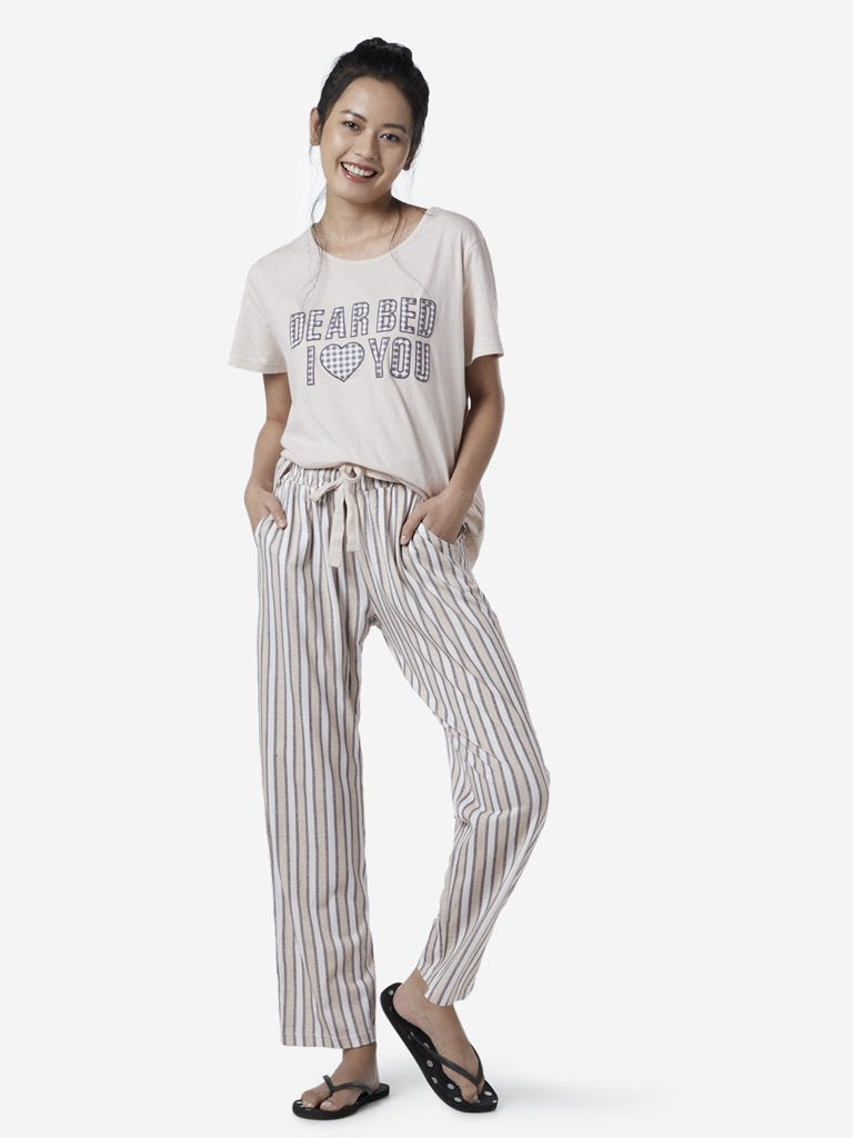 Wunderlove Beige Text Pattern T-Shirt