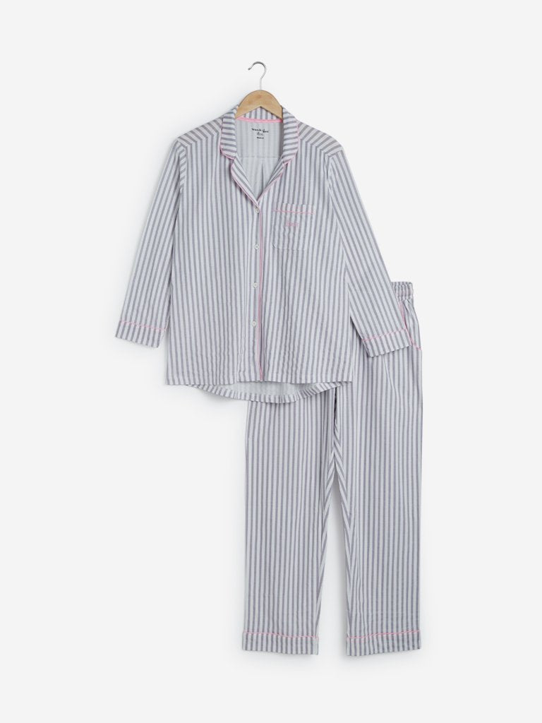 Wunderlove White Striped Shirt and Pyjama Set